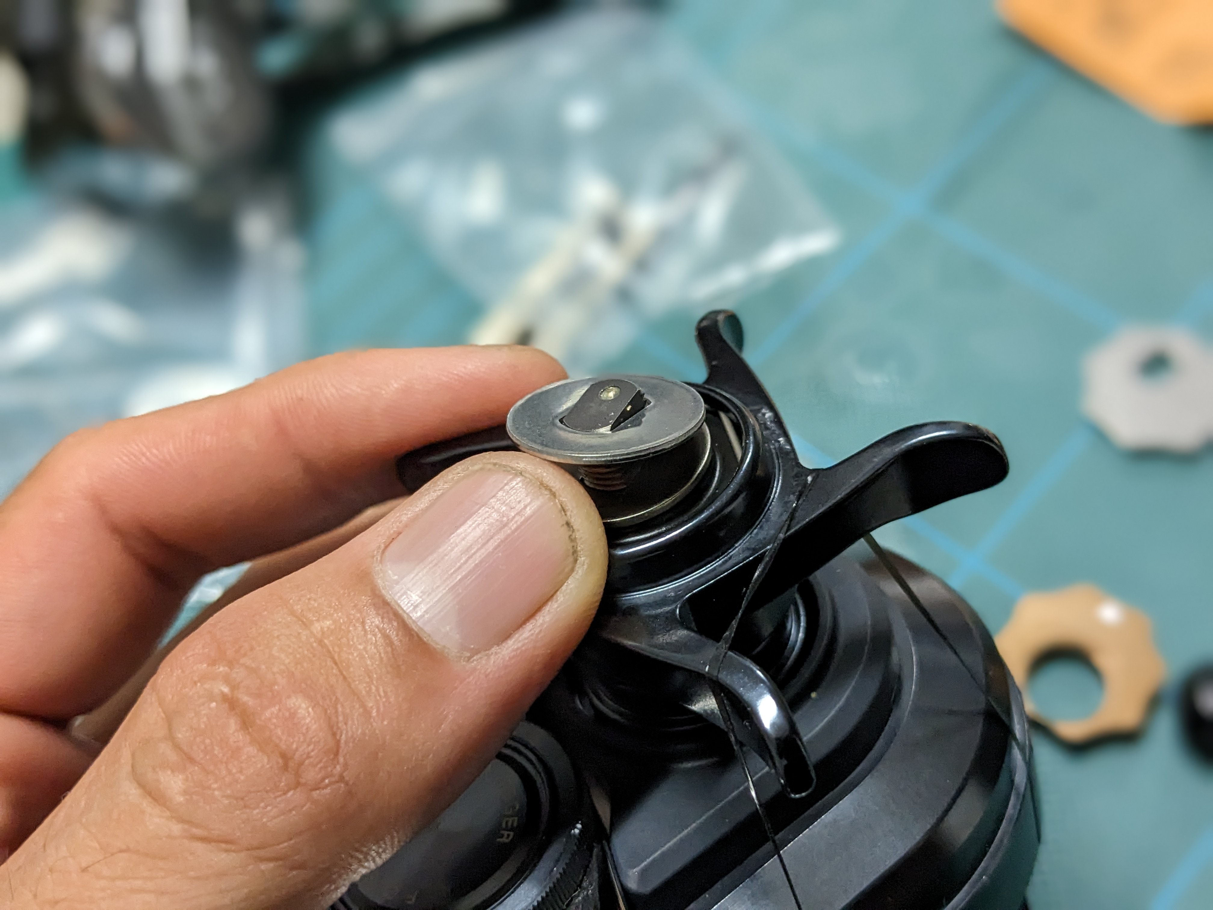 オシアジガーハンドル交換　ハンドル取り付け　ワッシャー取り付け