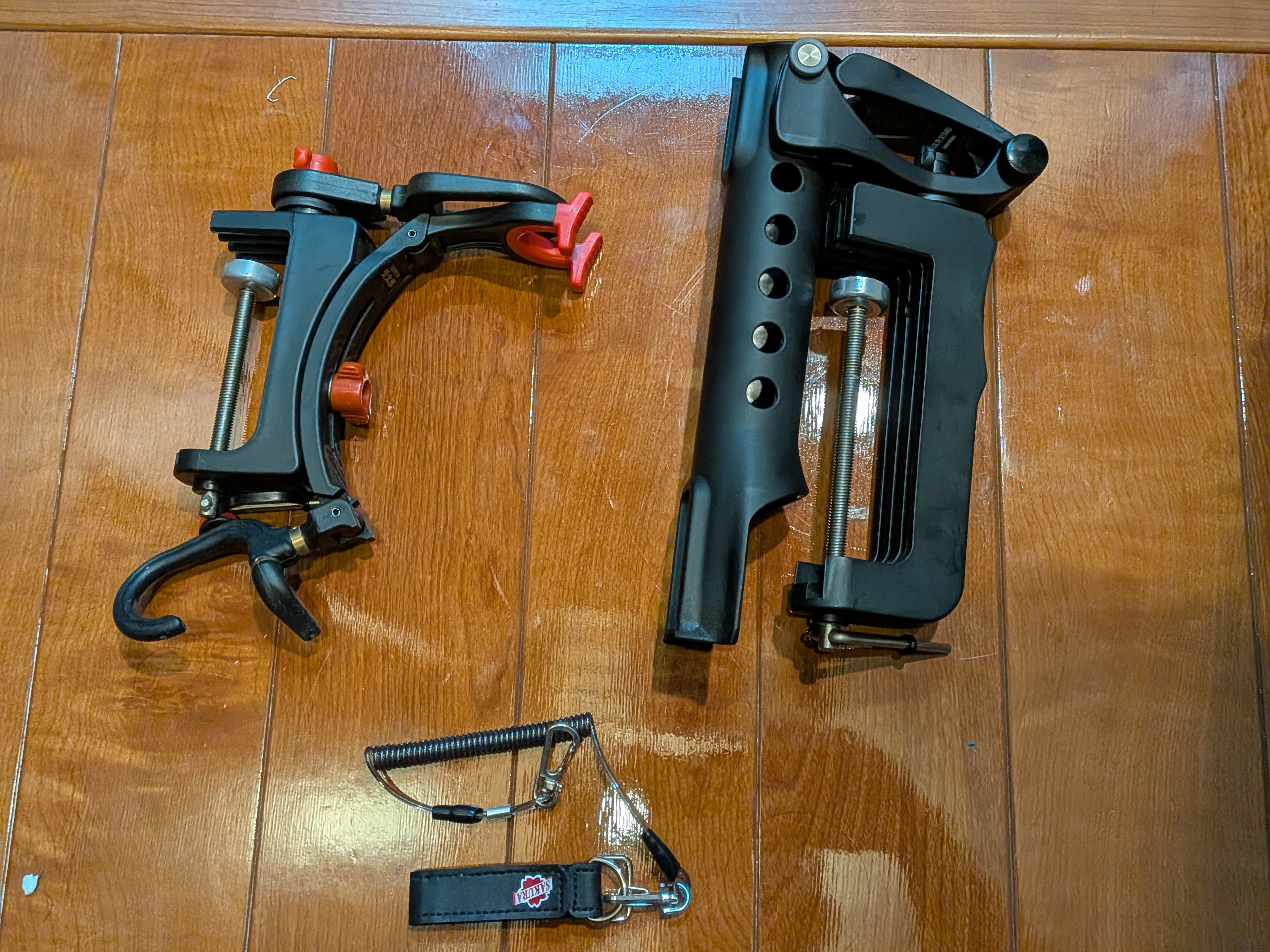 250913　芦ノ湖ワカサギ　準備　ロッドキーパー