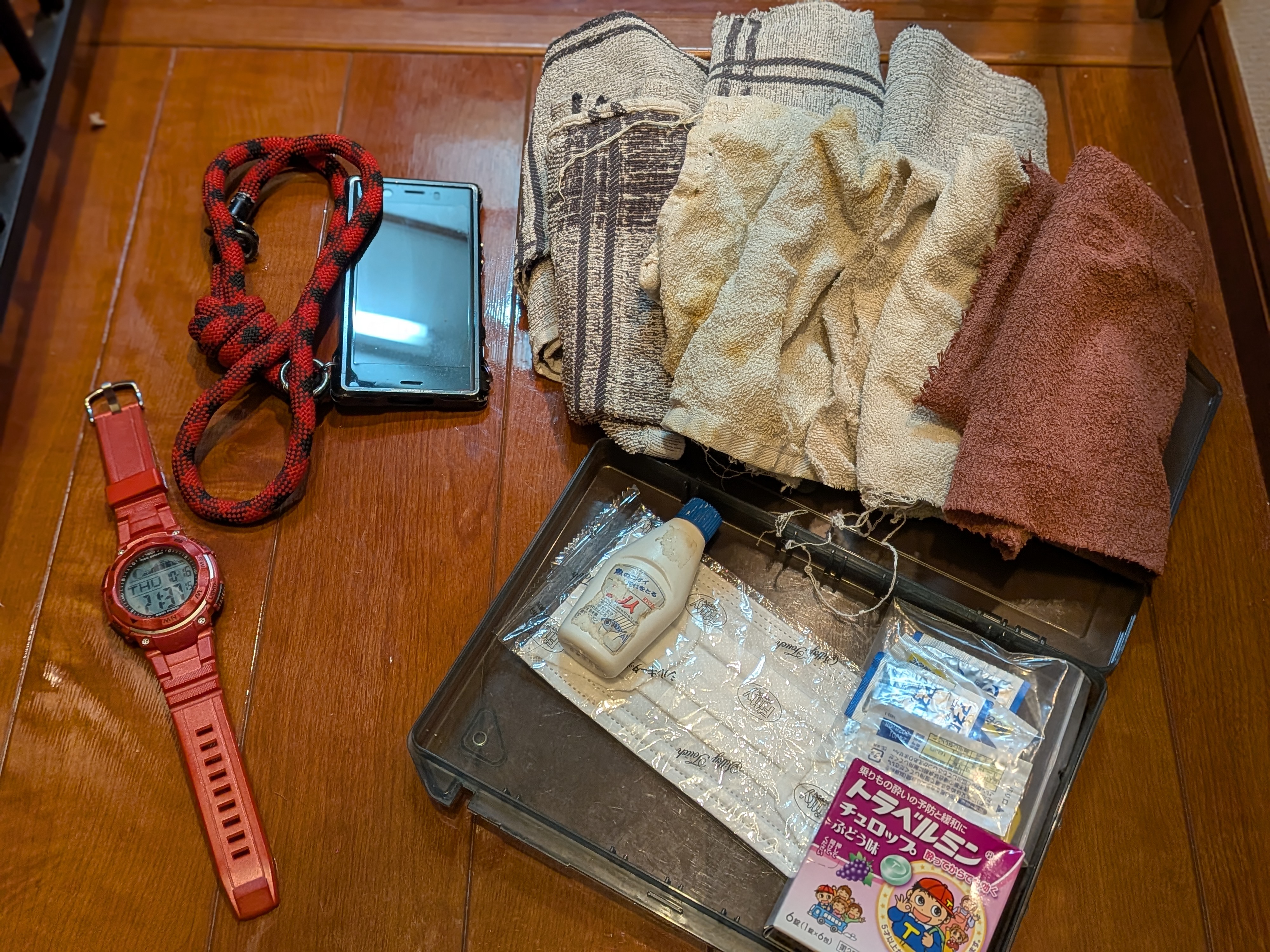 2025年10月18日　焼津タチウオ⇒シロアマダイ⇒カツオリレー　身の回り用品