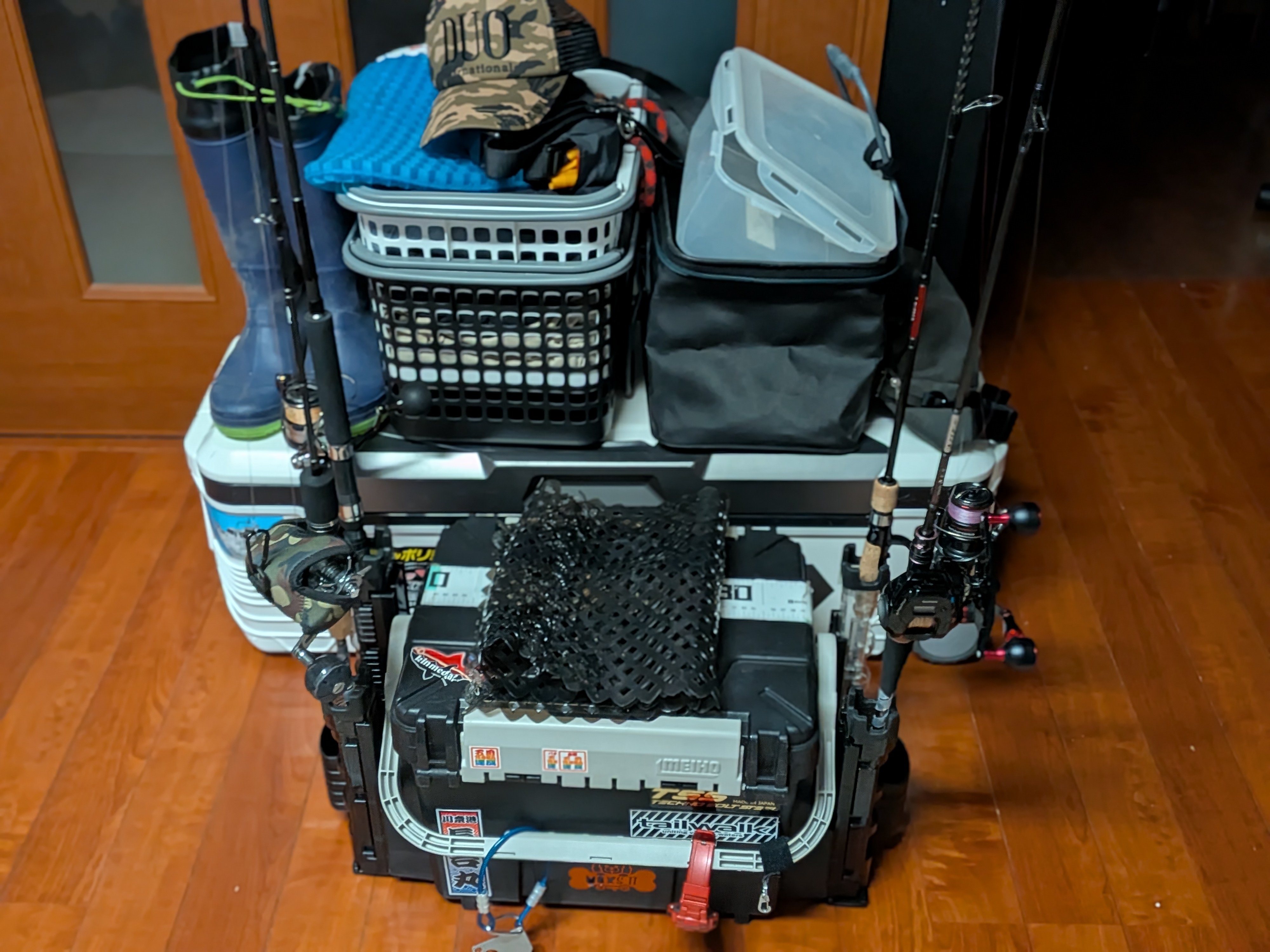 2025年10月18日　焼津タチウオ⇒シロアマダイ⇒カツオリレー　道具一式