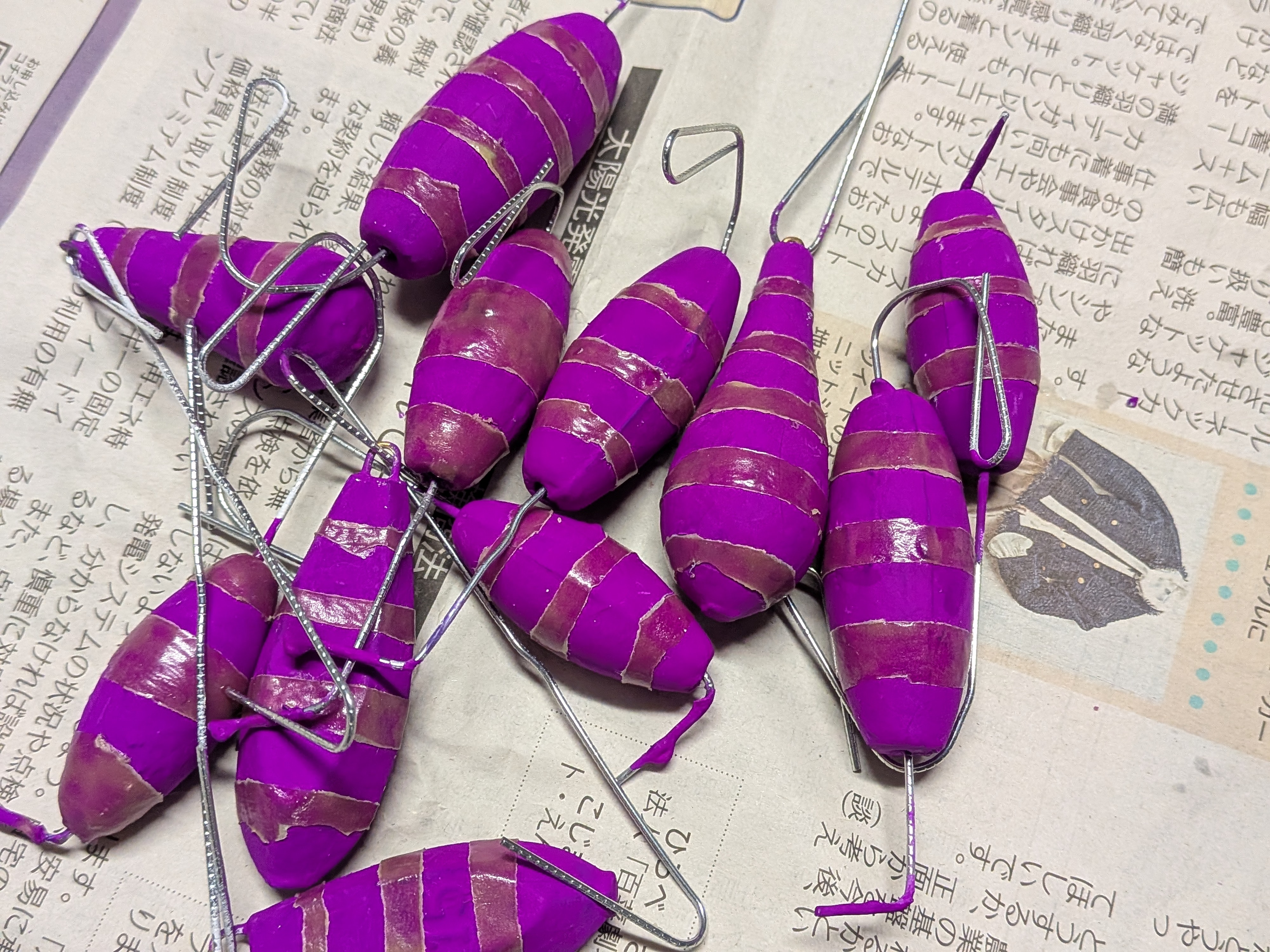 サーベルカブラオモリ塗装 夜光塗料の塗装完了