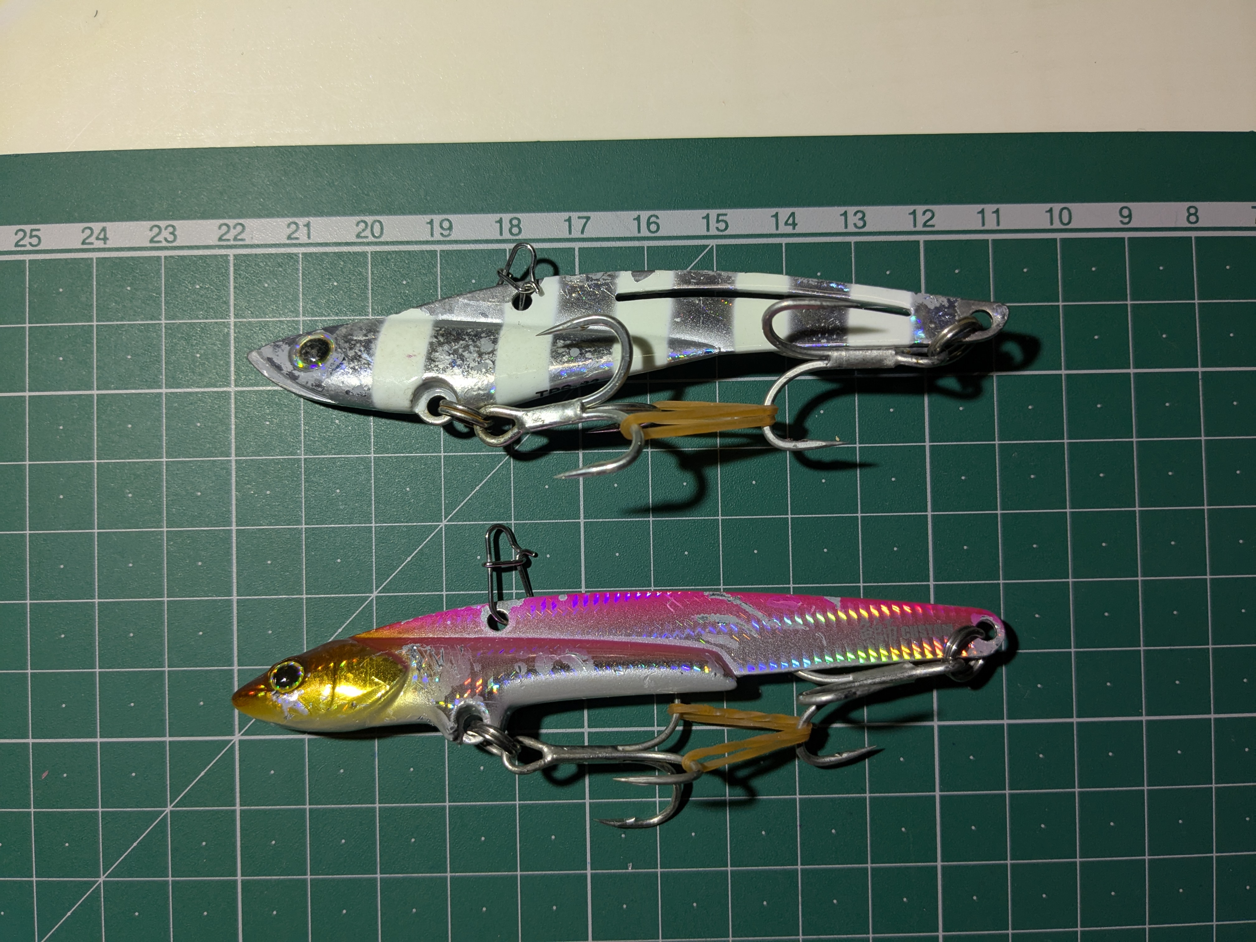 2025年1月11日　浜名湖沖ブリトップ　鉄板バイブ