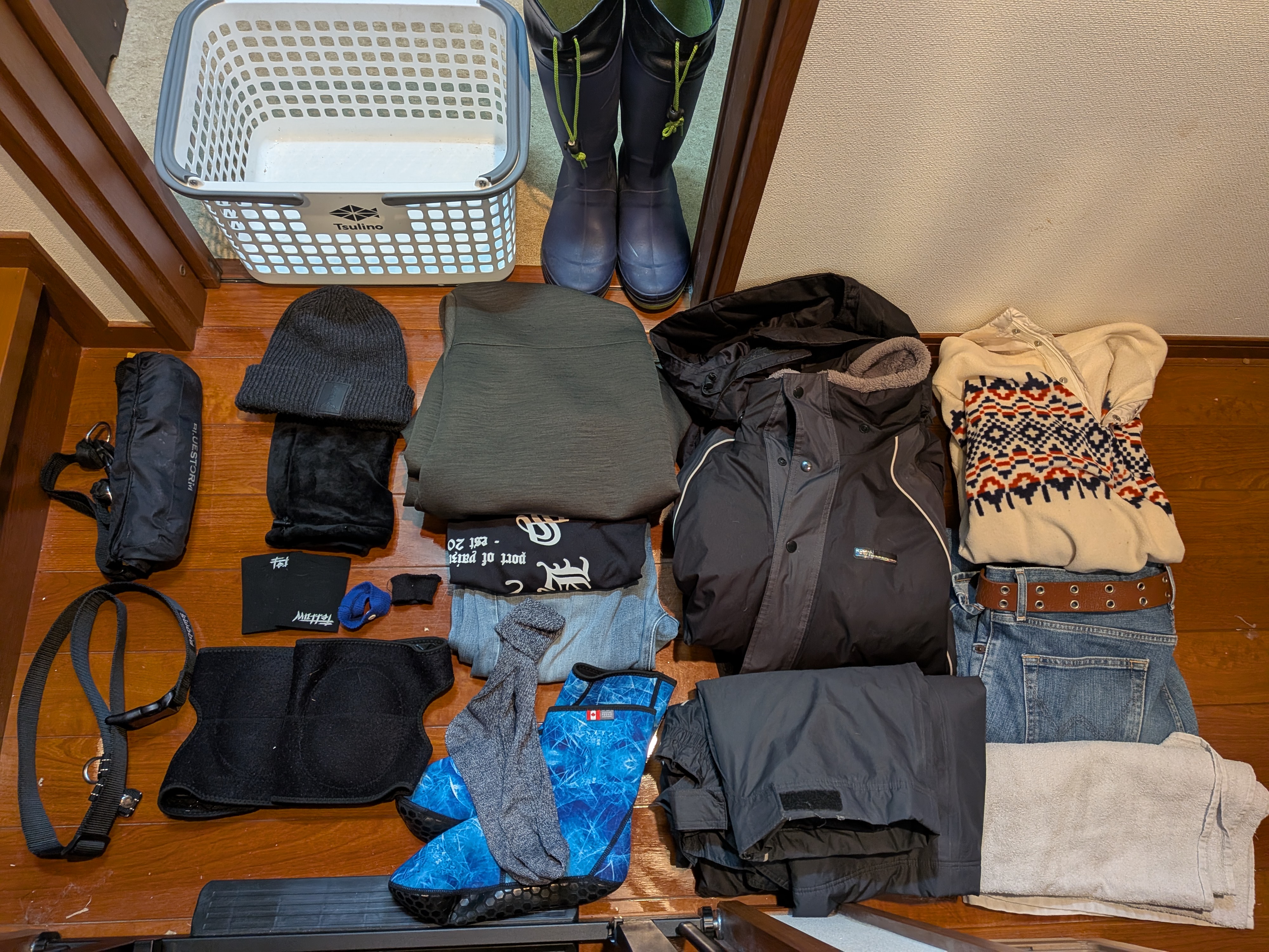 2025年12月13日　焼津夜アジの衣類一式