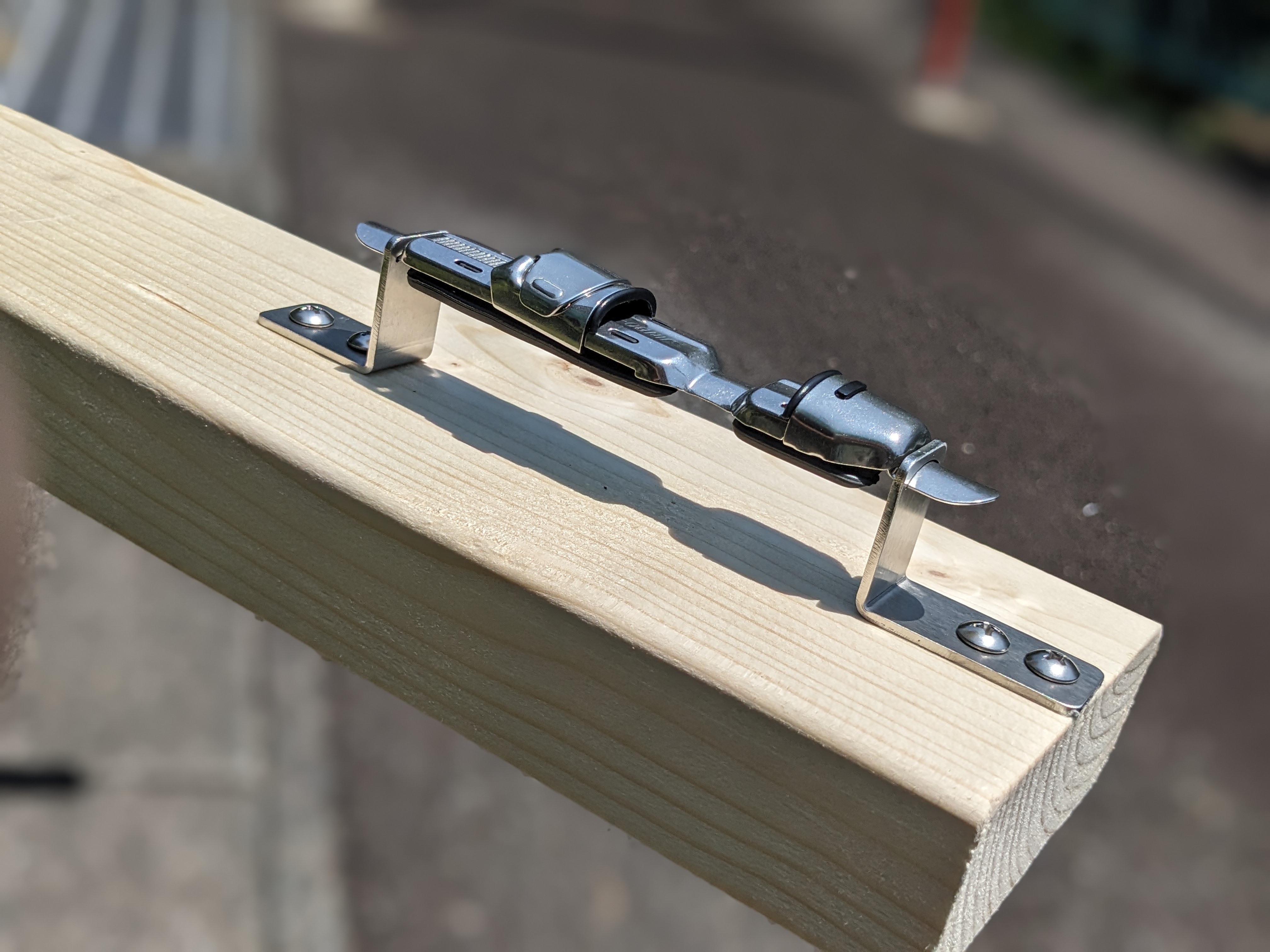 23年12月17日　リールシートの取付