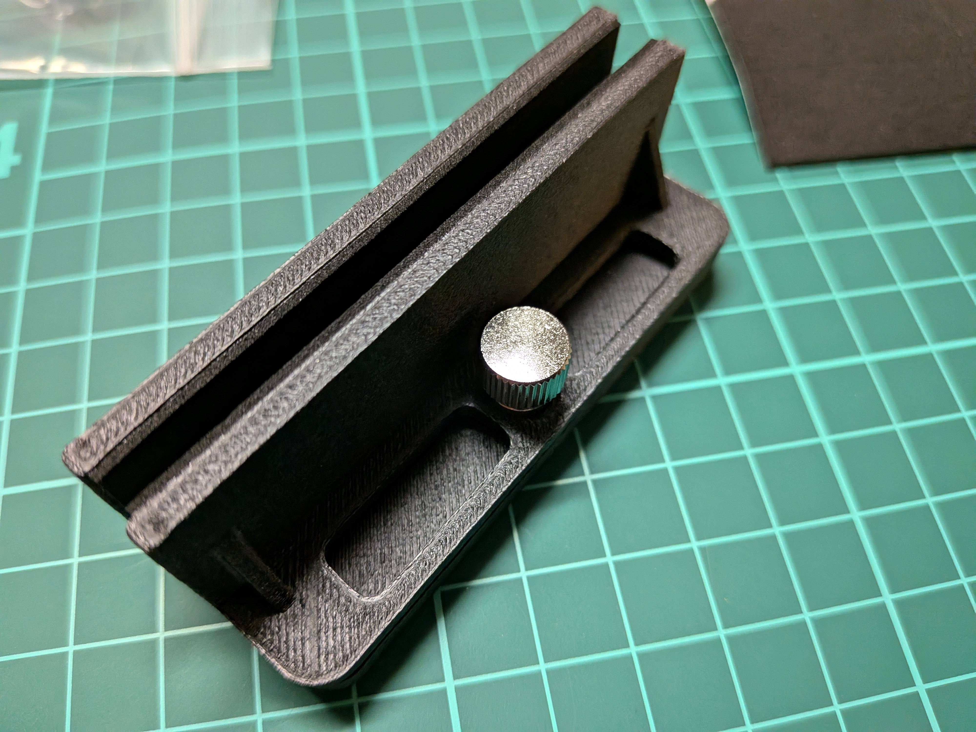 26年1月30日　フォーセップスタンド組立