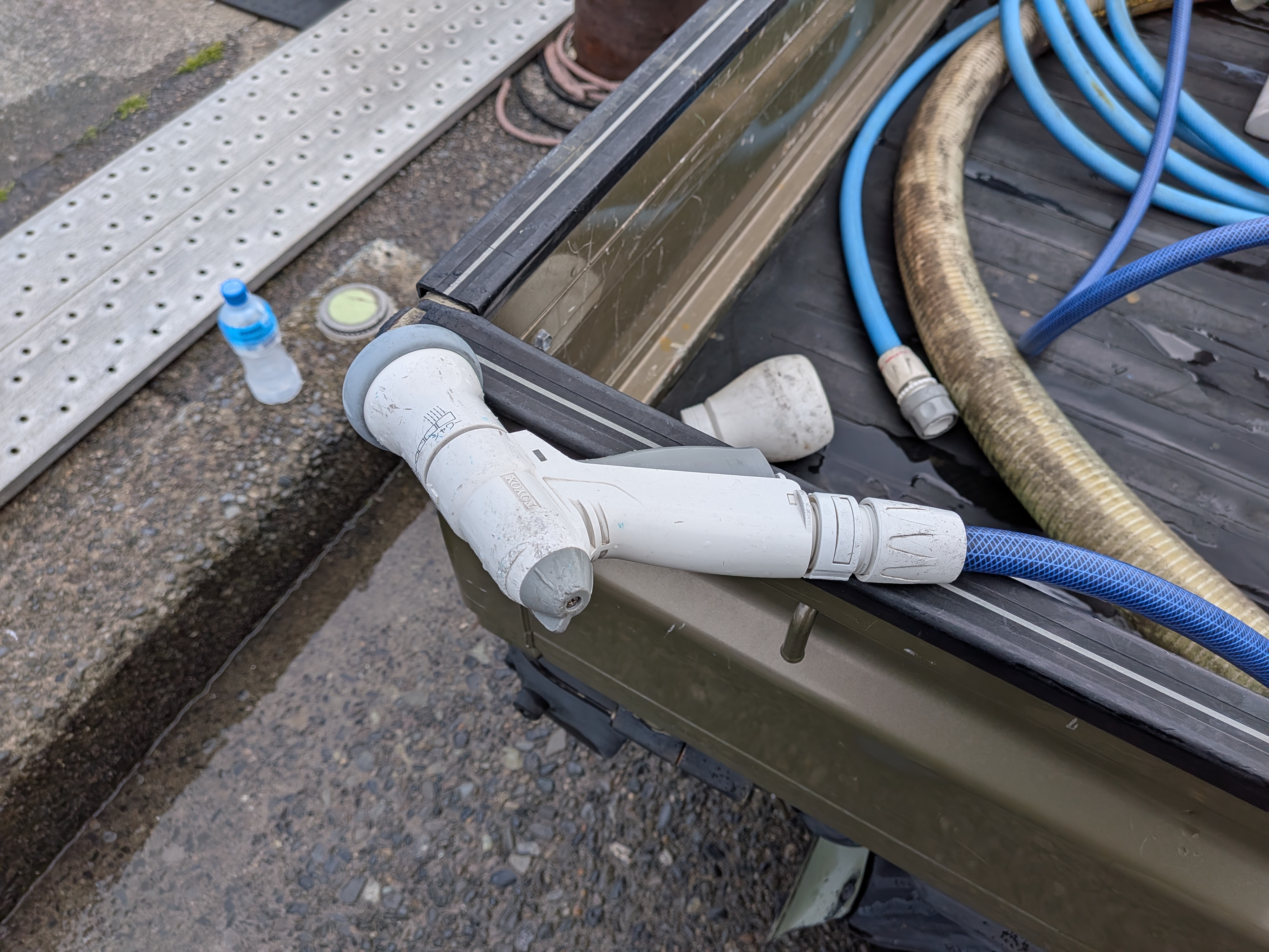 2026年3月28日　岳栄丸は水洗いさせてくれる