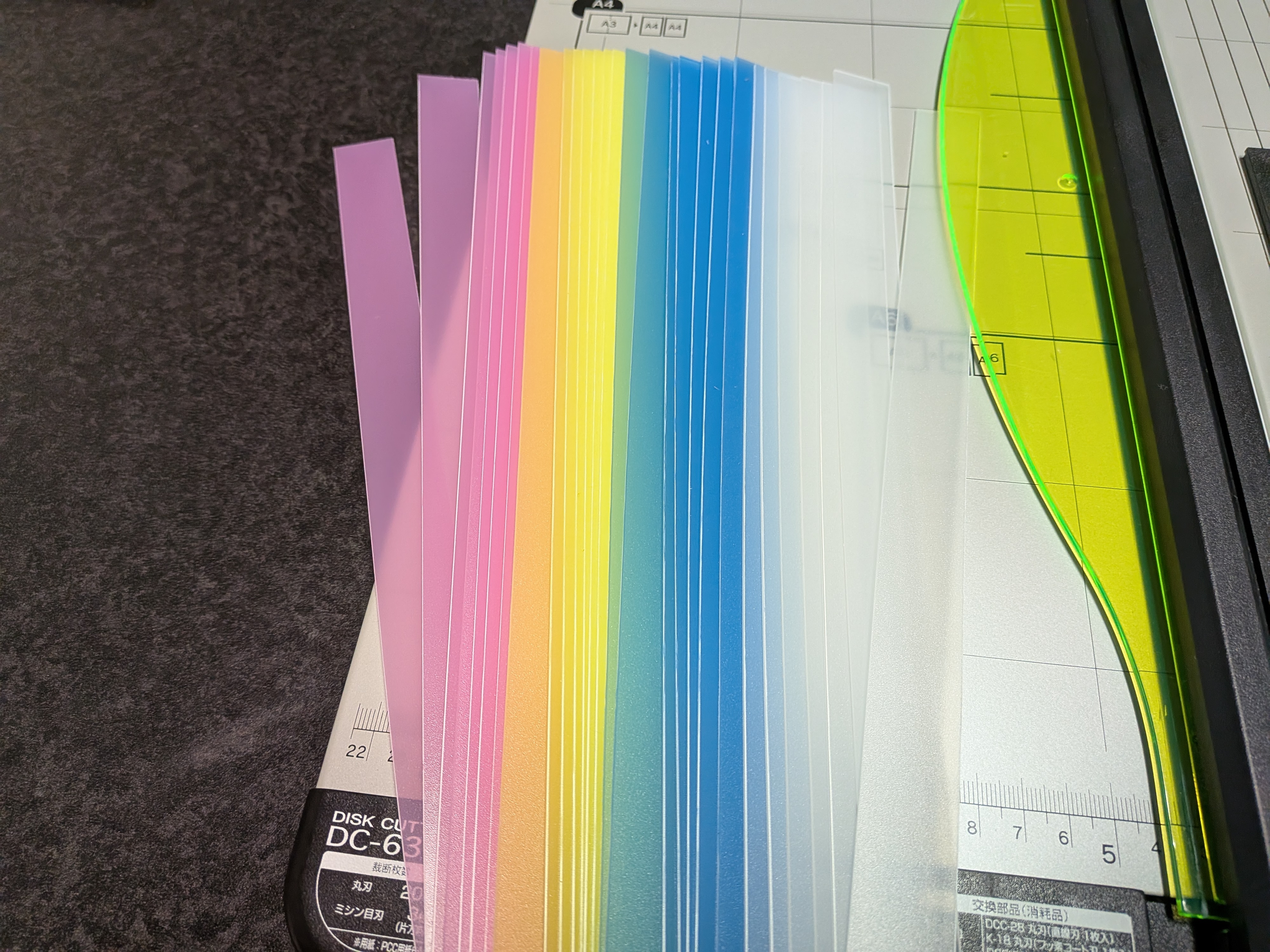 2026年3月18日　PPシートの裁断