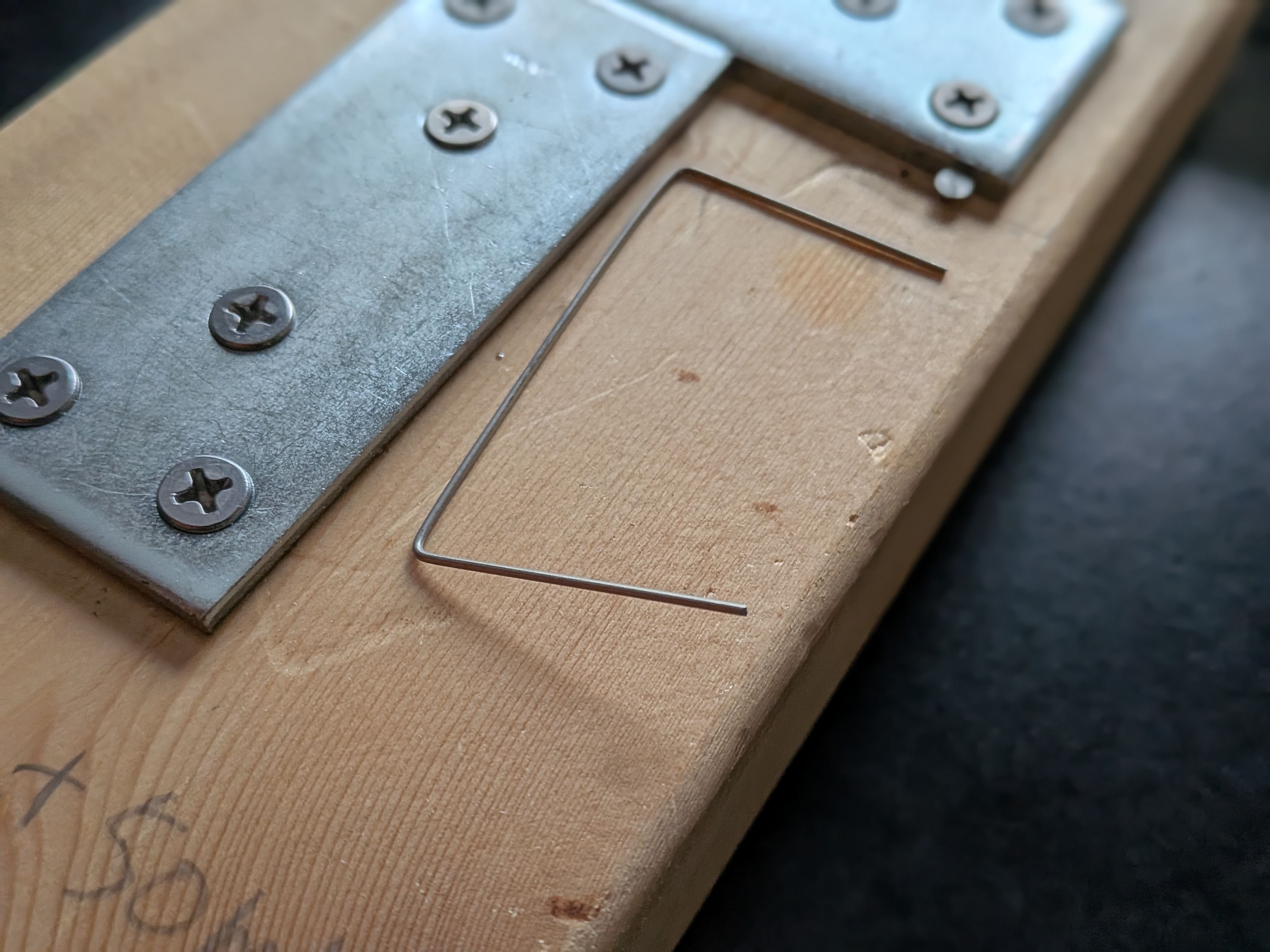 2026年3月18日　ワイヤーに歪みが出るが気にしなくていい