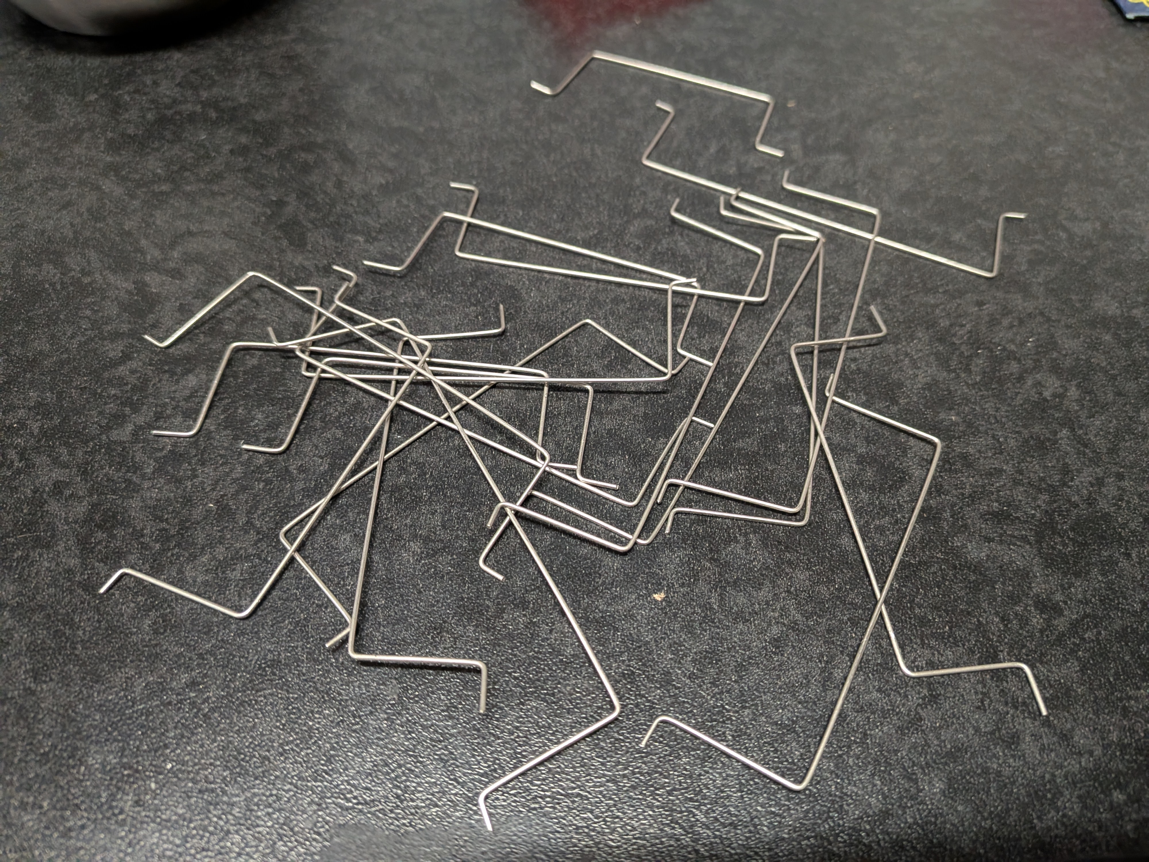 2026年3月18日　ワイヤーの曲げ量産