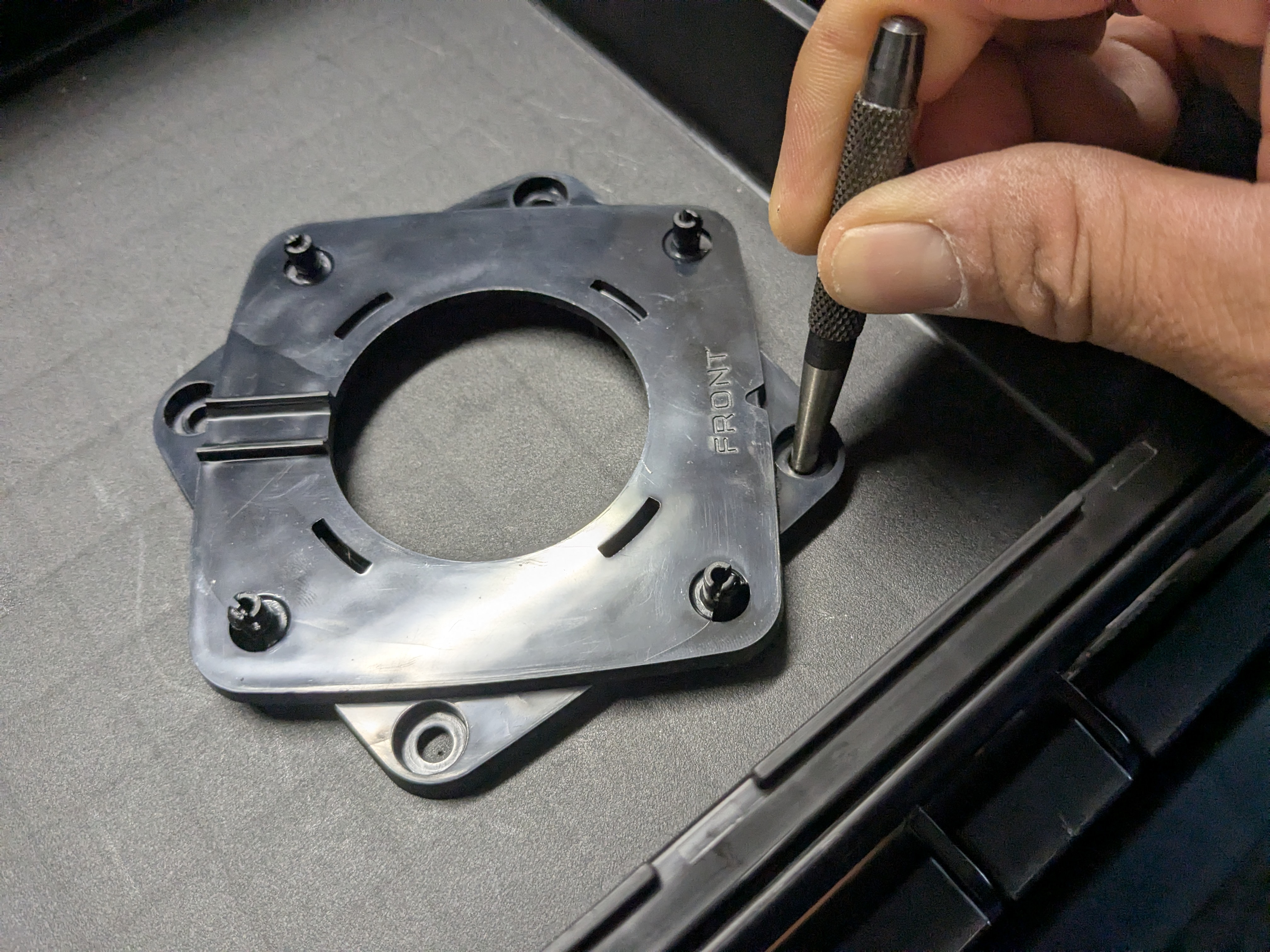 25年5月25日　ステー取付