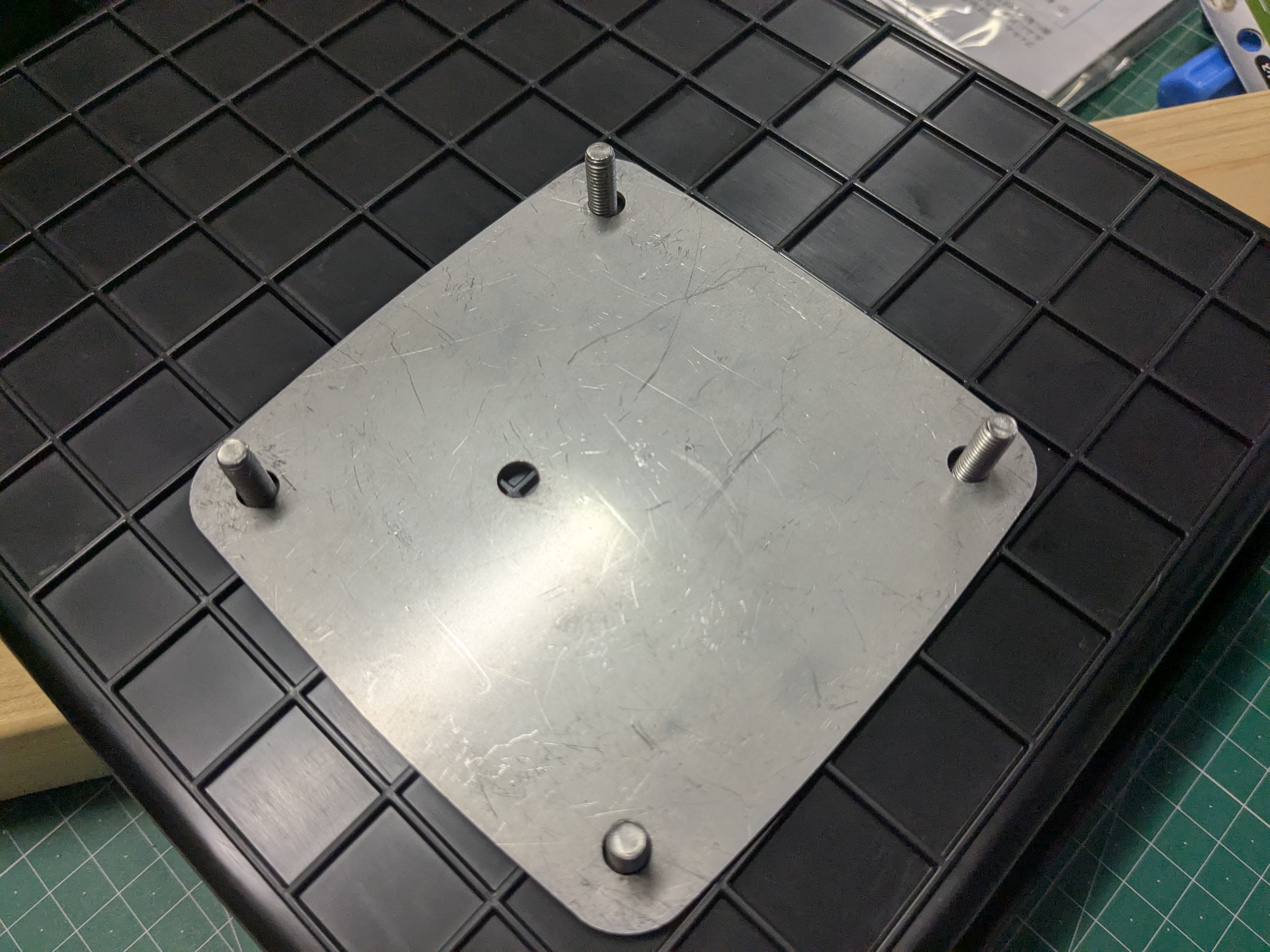 25年5月25日　ロータリーベースの裏面