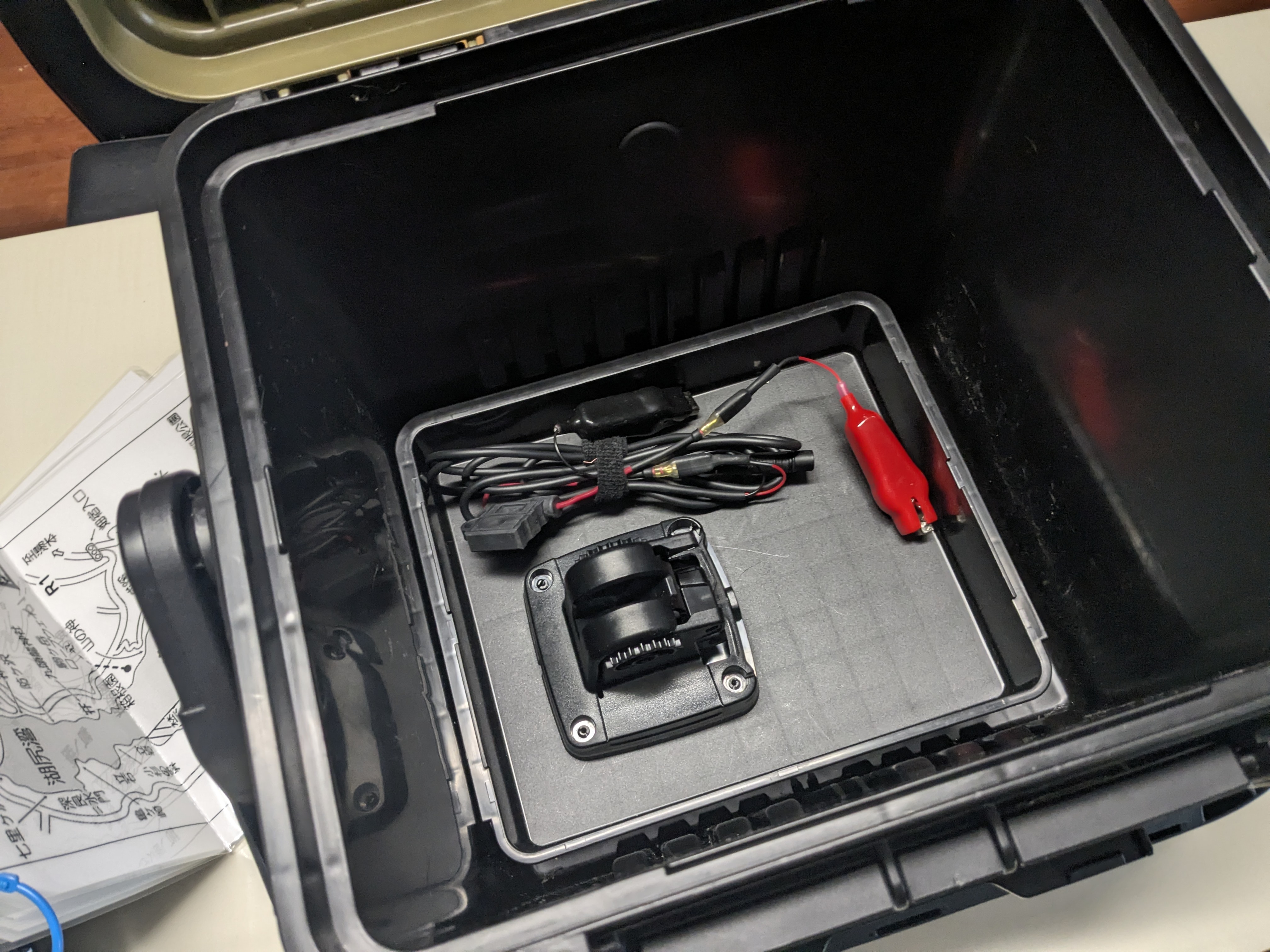 25年5月25日　収納方法　電源ケーブルを収納