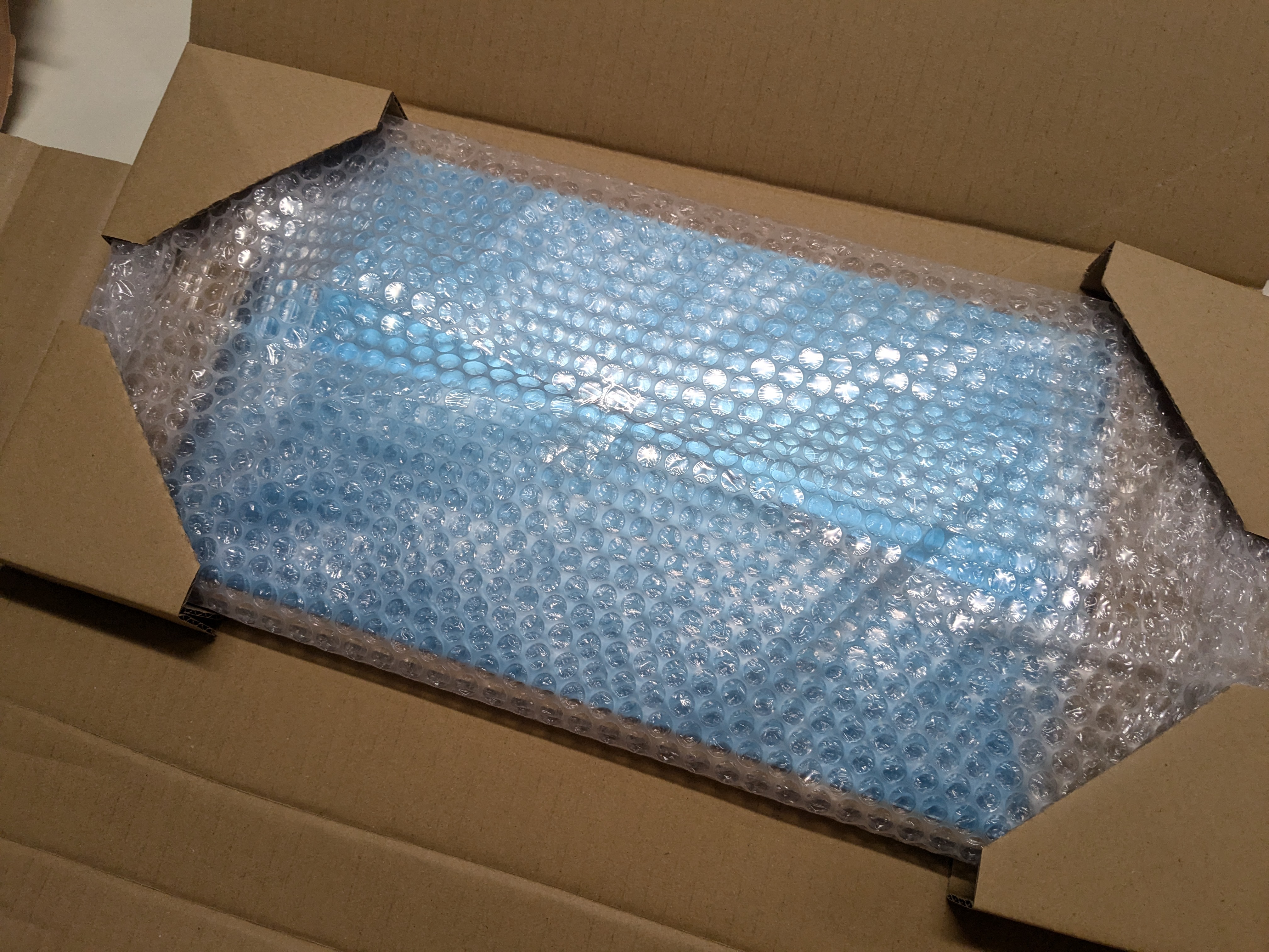 25年2月22日　アルミ板到着