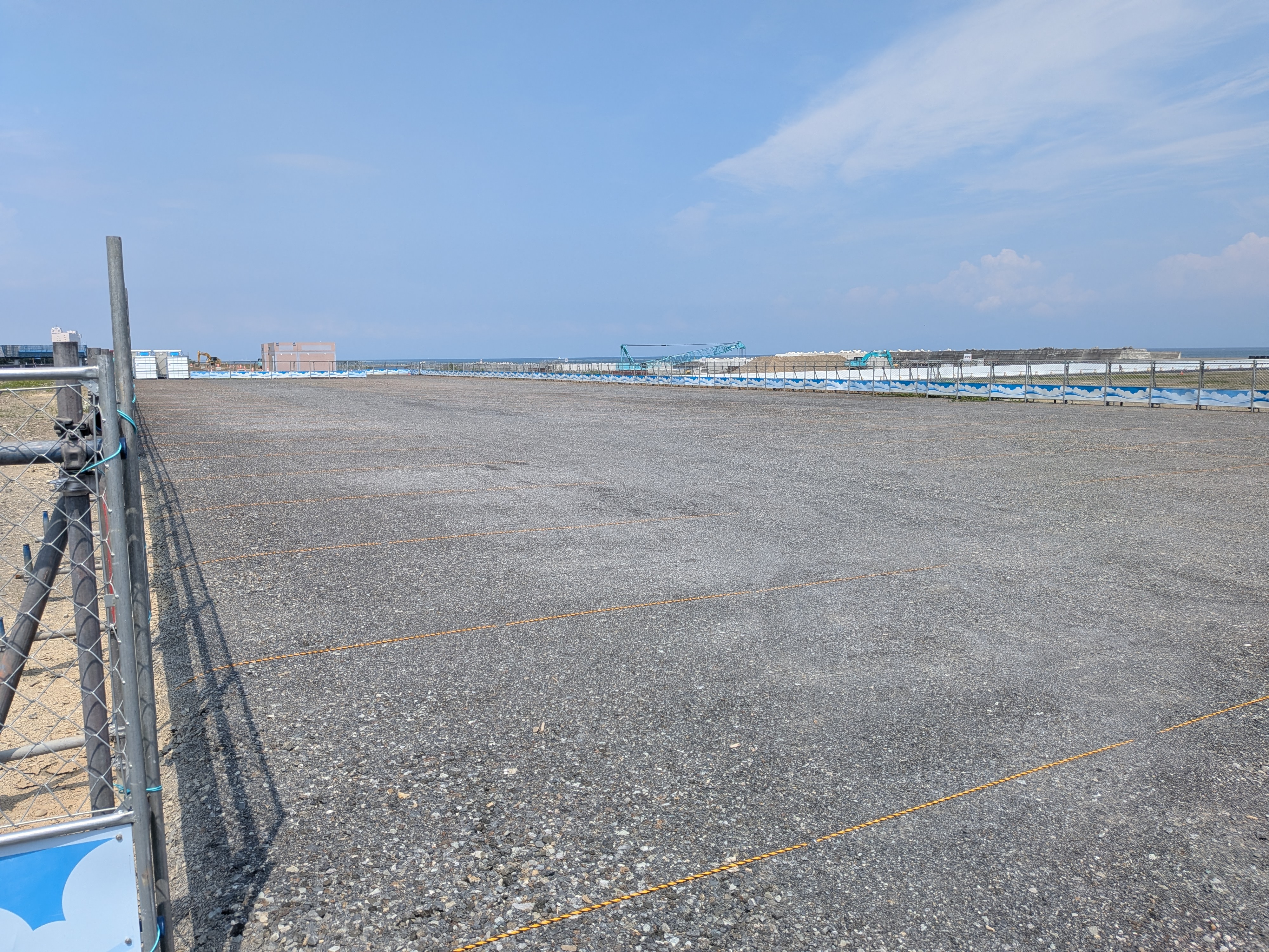 清水港海づり公園 広い駐車場