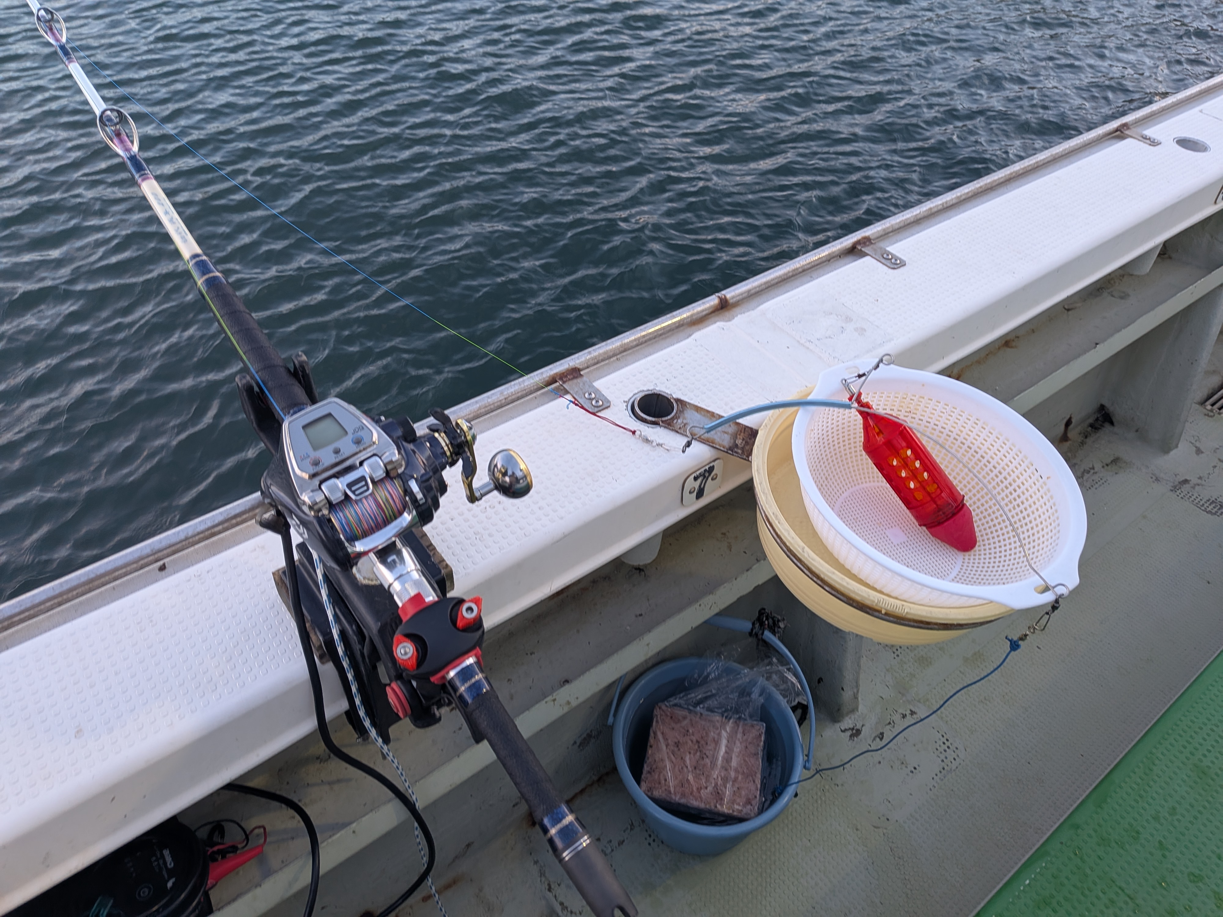 26年8月13日　相模湾コマセカツオ　間違えた釣り座
